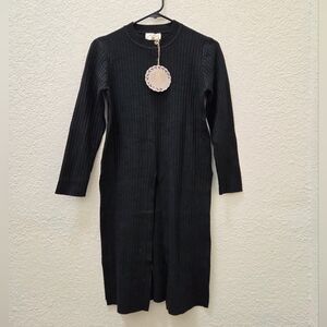 Long Sleeve Ribbed Top W/ Statement Slits